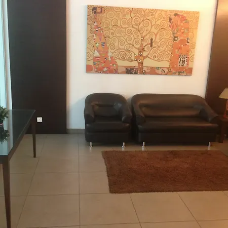 Royal Apartments At Taragon Kl